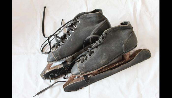 アイススケート靴：ハーフ1