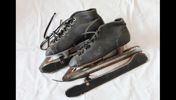 アイススケート靴：ハーフ2