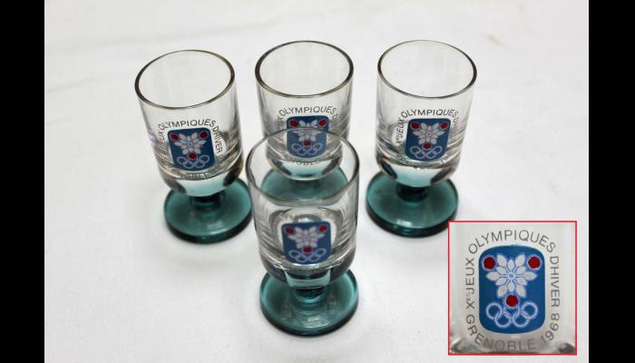 昭和43年　冬季オリンピック記念グラス