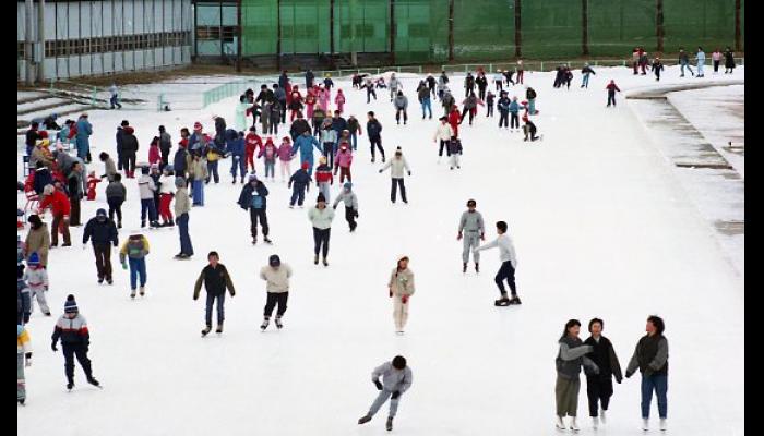 長根リンクのようす
