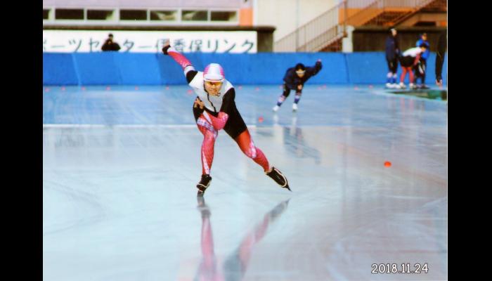 第38回全日本学生スピードスケート選手権大会に出場している前中選手