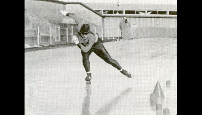 第21回全日本ジュニアスピードスケート選手権大会に出場している慶長選手