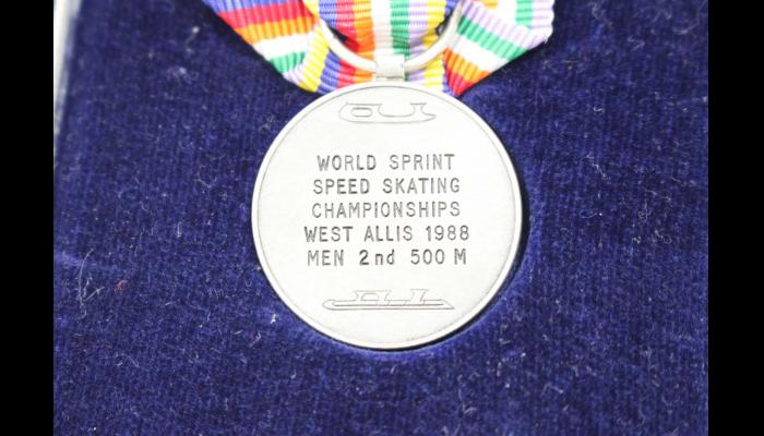 1988世界スプリントスピードスケート選手権大会　銀メダル2