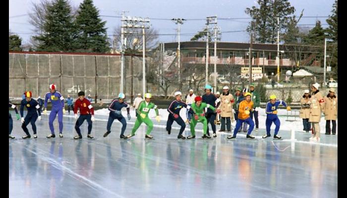第32回国民体育大会冬季大会スケート競技会　スタートの瞬間