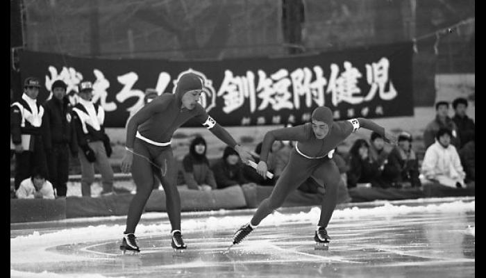 第36回全国高等学校スケート競技選手権大会スピードスケート競技男子2000ｍのようす